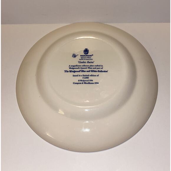 WEDGWOOD QUEENS WARE BLUE AND WHITE COLLECTION * GOTHIC RUINS * PLATE - Picture 3 of 3